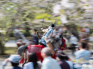 El yabusame, con m&aacute;s de mil a&ntilde;os de antig&uuml;edad, es un arte marcial tradicional japon&eacute;s que tiene su origen en la cultura samur&aacute;i del antiguo Jap&oacute;n